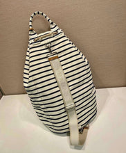 Load image into Gallery viewer, Linen Duffle Bag

