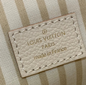 Pochette Metis