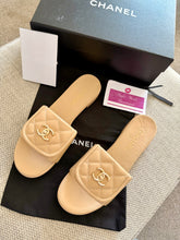 Load image into Gallery viewer, CC Sandals
