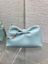 Load image into Gallery viewer, Medium Bow Bag
