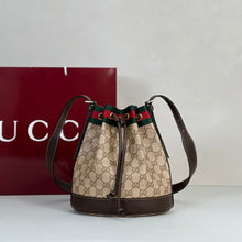 Load image into Gallery viewer, Venice Small Bucket Bag
