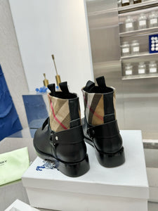 Check Boots