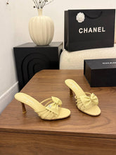 Load image into Gallery viewer, CC Sandals
