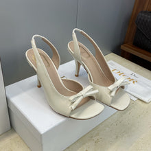 Load image into Gallery viewer, Bow Sandals
