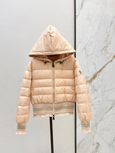 Load image into Gallery viewer, Jeypore Jacket
