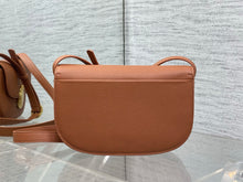 Load image into Gallery viewer, Medilion Flap Bag
