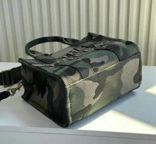 Load image into Gallery viewer, Camo Tote Bag
