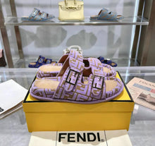 Load image into Gallery viewer, Feel Sandals
