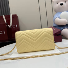 Load image into Gallery viewer, Marmont Clutch
