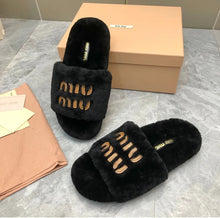 Load image into Gallery viewer, Fur Slippers
