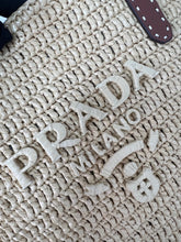 Load image into Gallery viewer, Raffia Basket Bag

