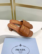 Load image into Gallery viewer, Leather Sandals
