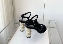 Load image into Gallery viewer, CC Sandals
