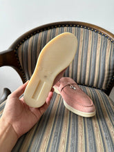 Load image into Gallery viewer, Suede Loafers
