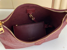 Load image into Gallery viewer, Sac Sport Bag
