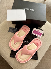 Load image into Gallery viewer, CC Sandals
