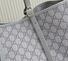 Load image into Gallery viewer, GG Shopping Bag
