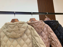 Load image into Gallery viewer, Quilted Jacket

