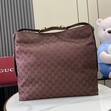 Load image into Gallery viewer, Beatrix Tote
