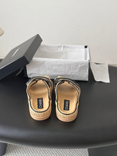 Load image into Gallery viewer, CC Dad Sandals
