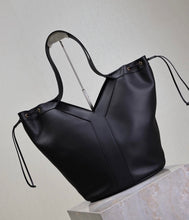Load image into Gallery viewer, Drawstring Tote
