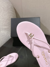 Load image into Gallery viewer, CC Sandals
