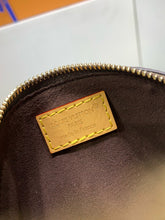 Load image into Gallery viewer, Mini Pouch
