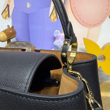 Load image into Gallery viewer, Capuccines Soft
