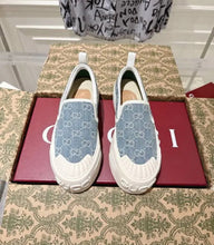 Load image into Gallery viewer, GG Trainers
