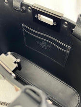 Load image into Gallery viewer, Rockstud Crossbody
