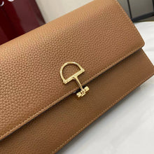 Load image into Gallery viewer, Half Horsebit Chain Bag
