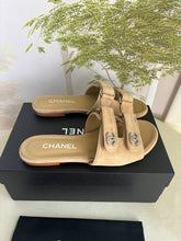 Load image into Gallery viewer, CC Sandals
