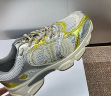 Load image into Gallery viewer, Chrono Trainers
