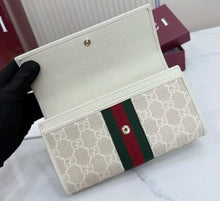 Load image into Gallery viewer, Continental Wallet
