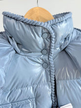 Load image into Gallery viewer, Glareins Jacket
