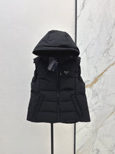 Load image into Gallery viewer, Logo Gilet
