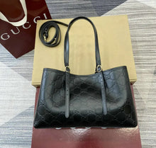 Load image into Gallery viewer, GG Shopping Bag
