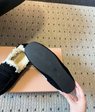 Load image into Gallery viewer, Shearling Loafers
