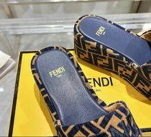 Load image into Gallery viewer, Sunshine Sandals

