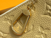 Load image into Gallery viewer, Coin Purse
