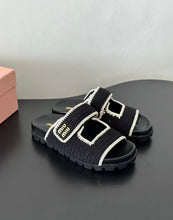 Load image into Gallery viewer, Crochet Sandals
