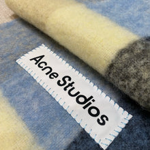 Load image into Gallery viewer, Wool Scarf
