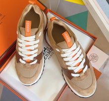 Load image into Gallery viewer, Leader Trainers
