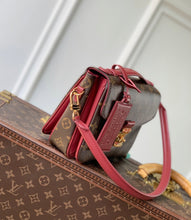 Load image into Gallery viewer, Pochette Metis
