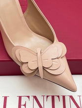 Load image into Gallery viewer, Butterfly Slingbacks
