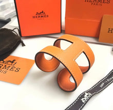 Load image into Gallery viewer, Leather Bracelet

