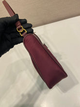 Load image into Gallery viewer, Re Edition Bag

