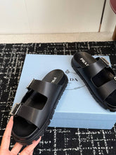 Load image into Gallery viewer, Leather Sandals

