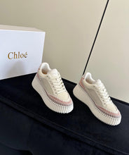 Load image into Gallery viewer, Nama Sneakers
