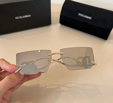 Load image into Gallery viewer, Logo Sunglasses
